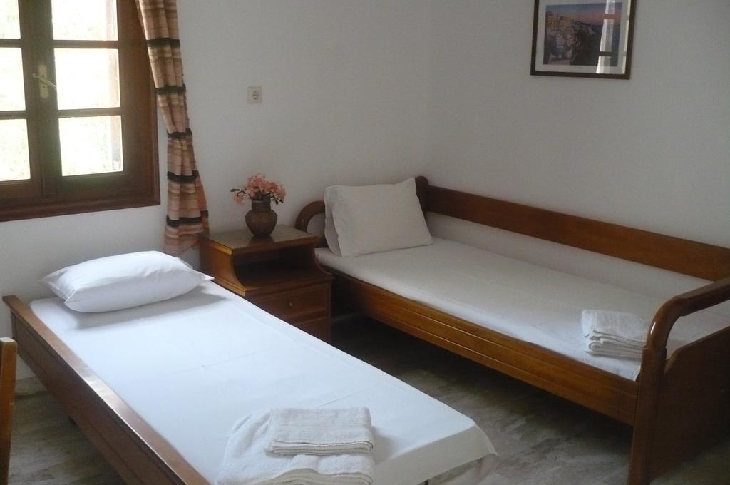 Villa Kasteli Perissa  Pokój zdjęcie