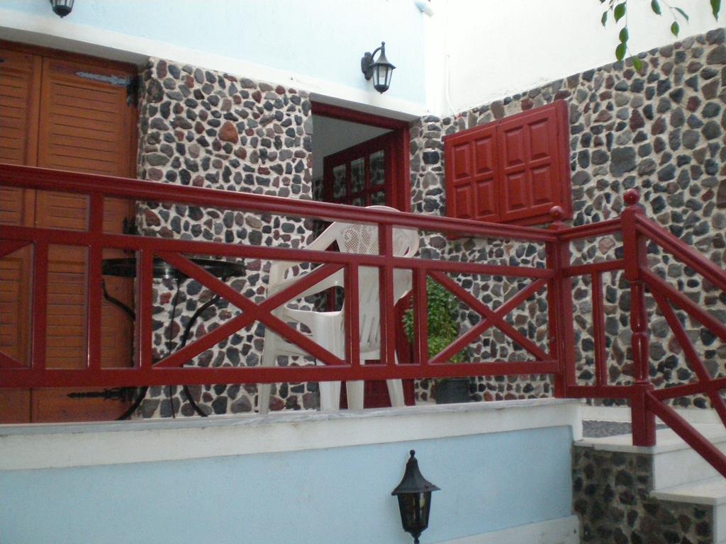 Villa Kasteli Perissa  Zewnętrze zdjęcie