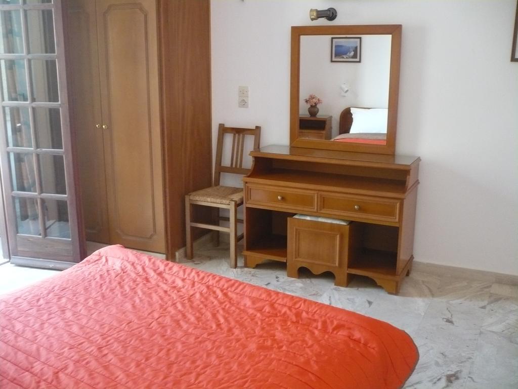 Villa Kasteli Perissa  Zewnętrze zdjęcie